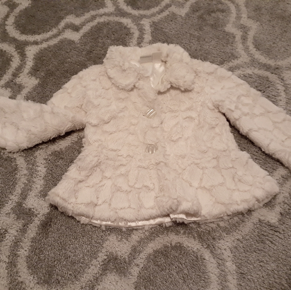 Super Comfy Ivory Faux Fur Coat
